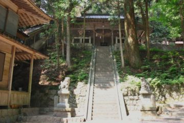 中山神社